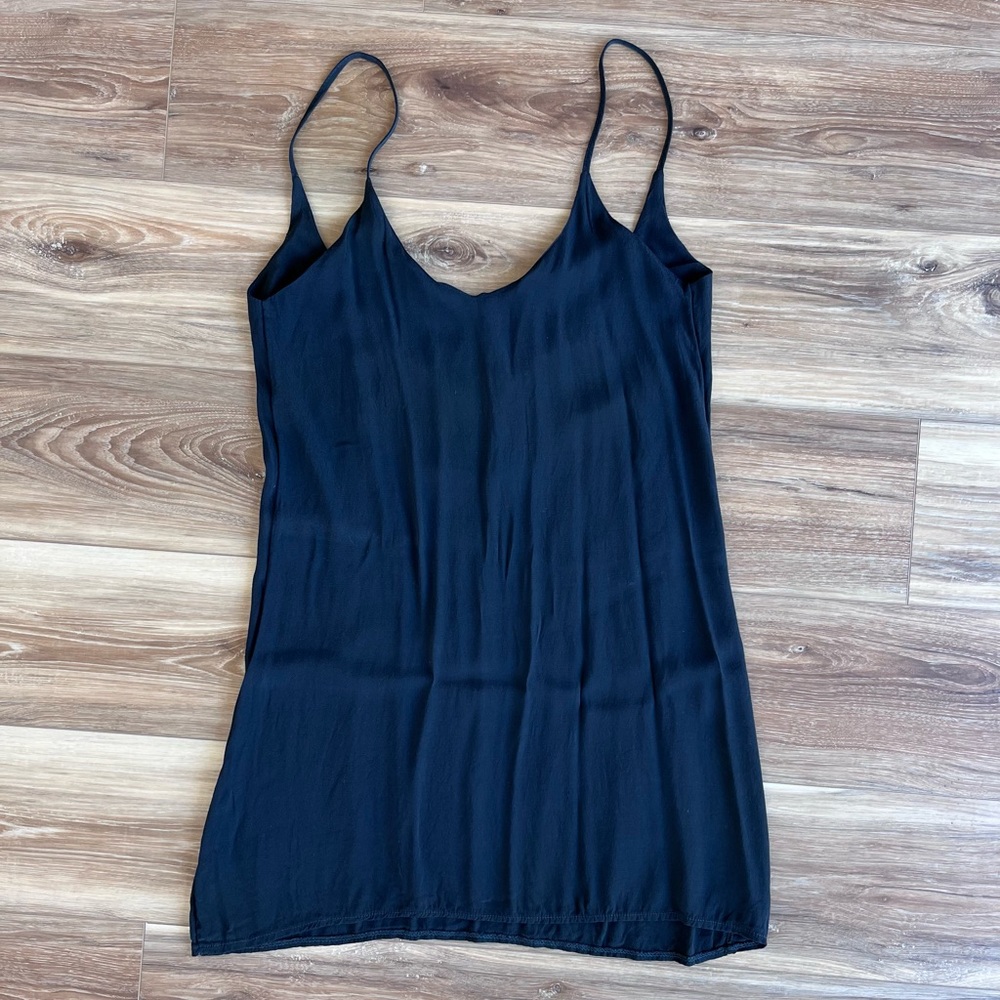 Brandy Melville Black Loose Dress, Worn Once, One Size 🖤